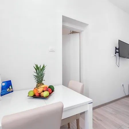 Apartament Market 5 - Rent